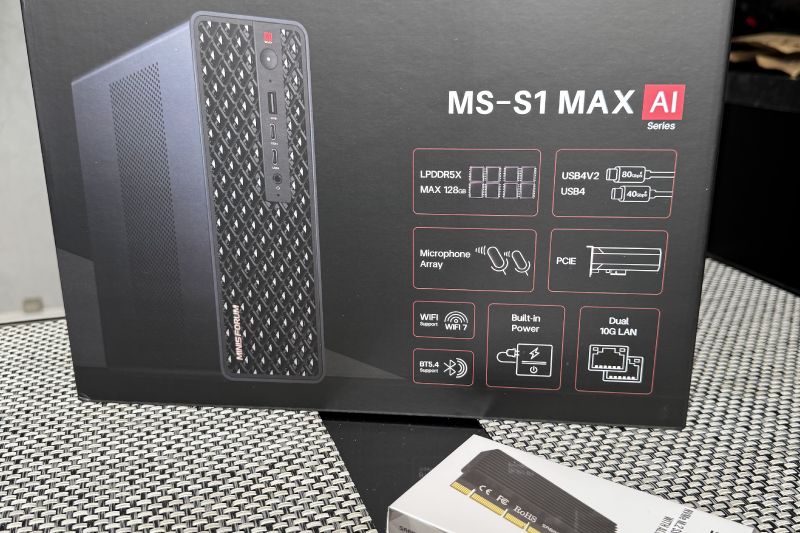 MINIS FORUM MS-S1 Max