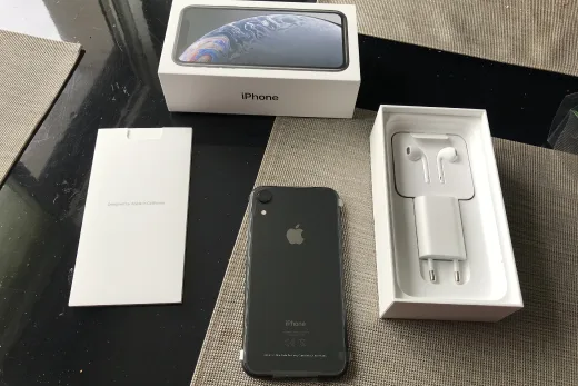 iPhone XR 64GB Black