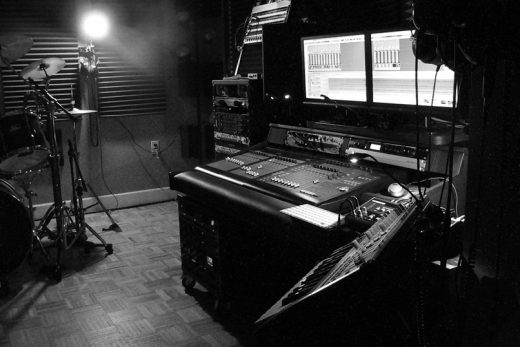 Moonface Studio-7